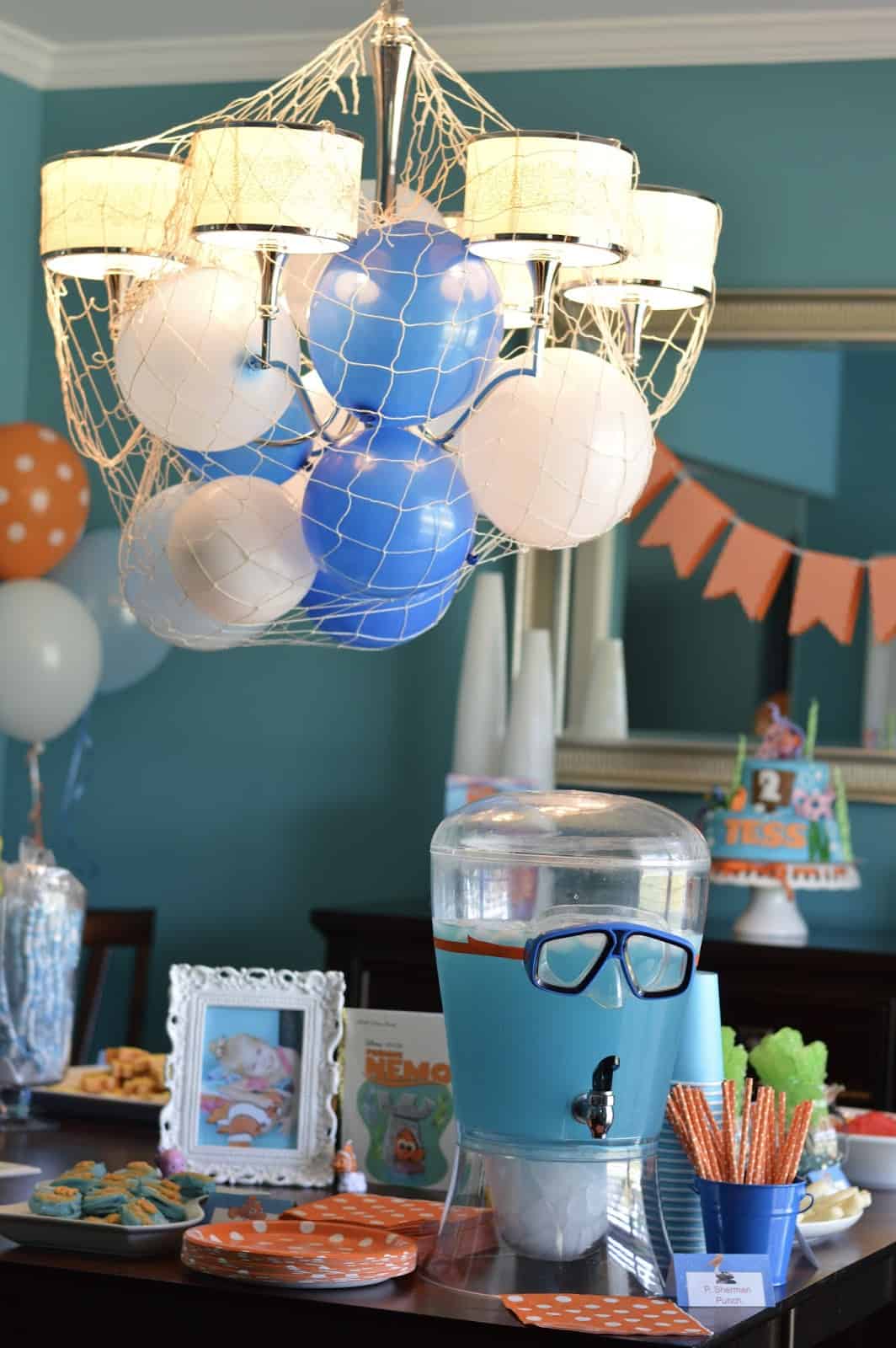 Finding Nemo birthday party decorations  Finding nemo birthday party, Nemo  birthday party, Finding nemo birthday